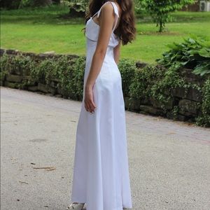 Vera Wong bridal gown size 2